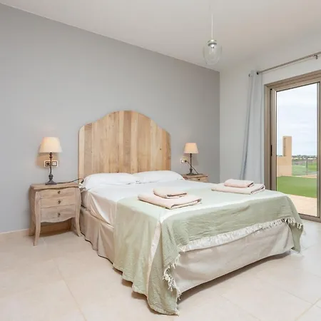 Domingo Villa